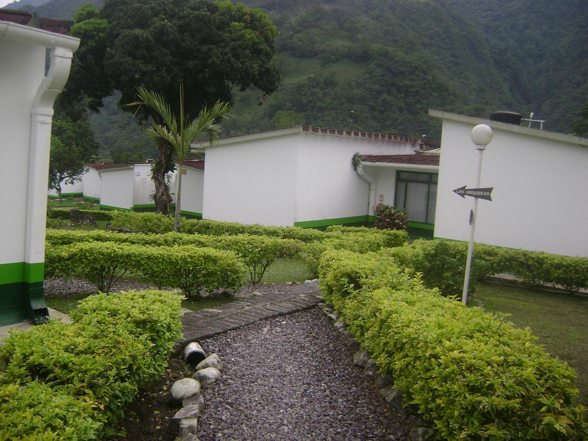 Hotel Servituristicos La Esmeralda Santa María Esterno foto